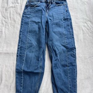 Old Navy High-Rise Barrel Leg Jeans - Blue